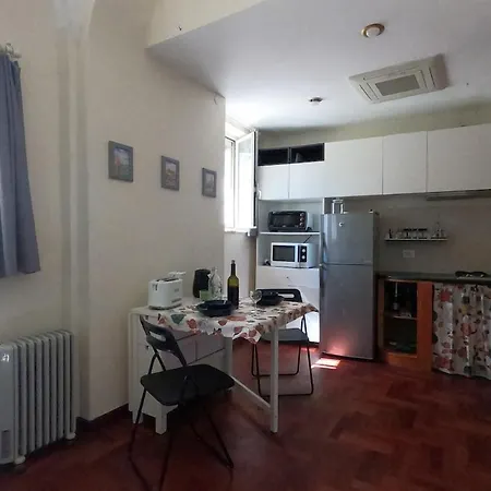 Comfortable And Quiet In The Center * Napoli